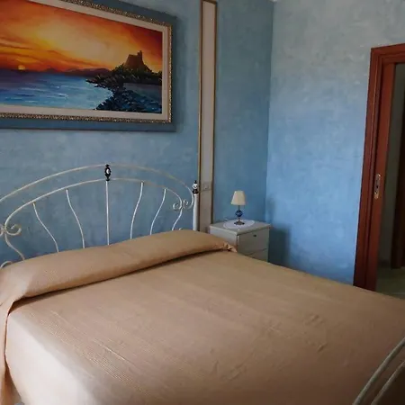 Βίλα 7 Posti A 3 Minuti Dal Mare - Carbone